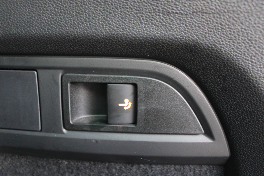 50547022-24.jpg